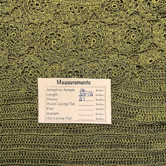 BCBGMaxAzria Green Crochet Knit Top Blouse Long Sleeve Lace Neckline - Picture 7 of 7